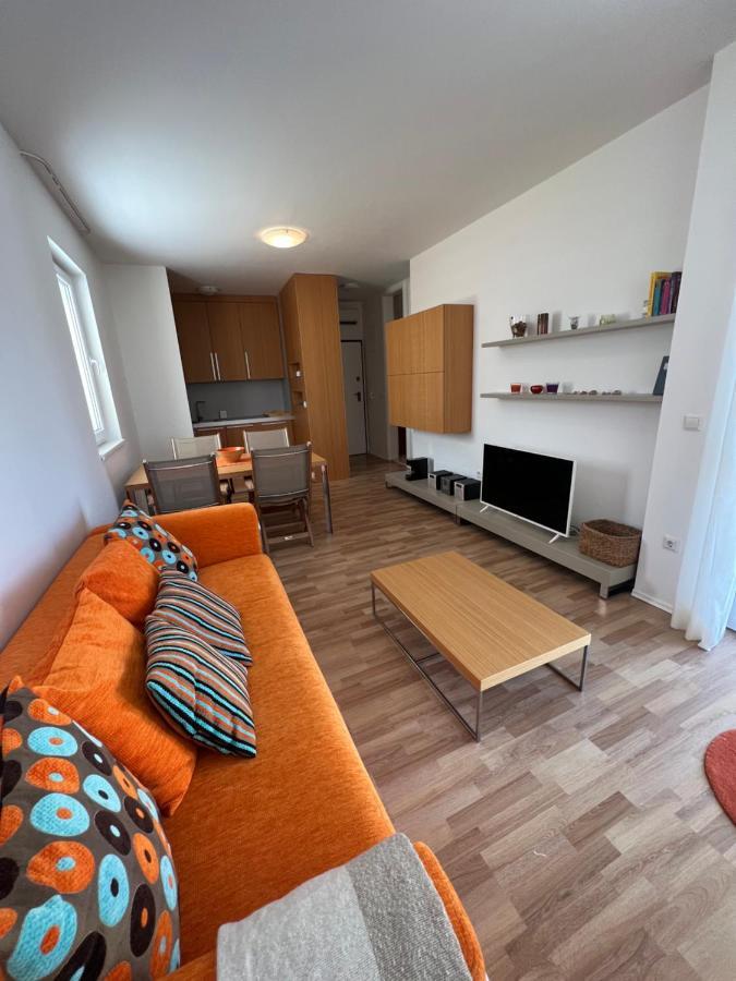 Pag Bay Paradise Apartments Pag Town Dış mekan fotoğraf